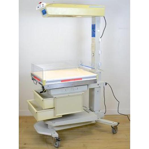 TABLE DE REANIMATION NEONATALE DRAEGER IICS-90