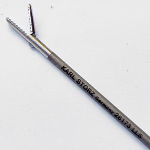 PINCE À PRÉHENSION POUR FIL KARL STORZ 26173LLS 2 MM DIAMÈTRE CROCODILE SIMPLE ACTION