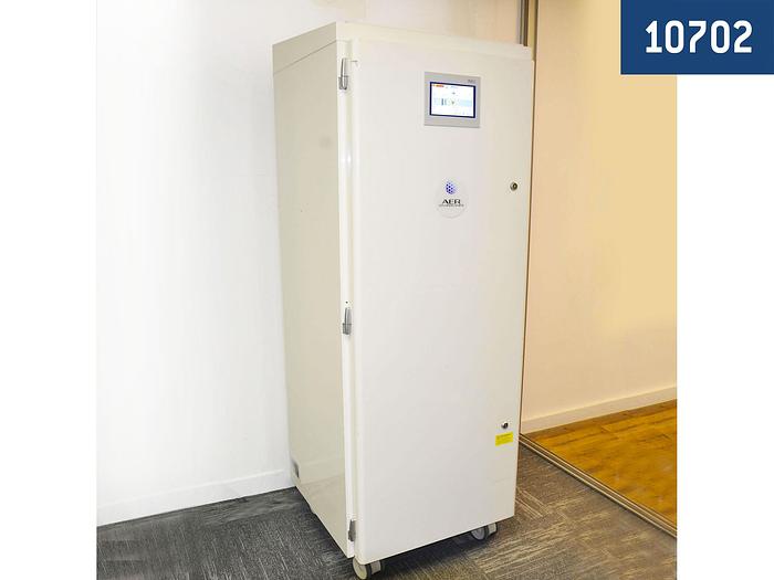 DECONTAMINATEUR PURIFICATEUR D'AIR MOBILE POUR LES ZONES A RIQUE EN MILIEU HOSPITALIER