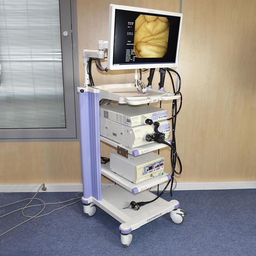 COLONNE D'ENDOSCOPIE GASTRO DIGESTIVE OLYMPUS 260