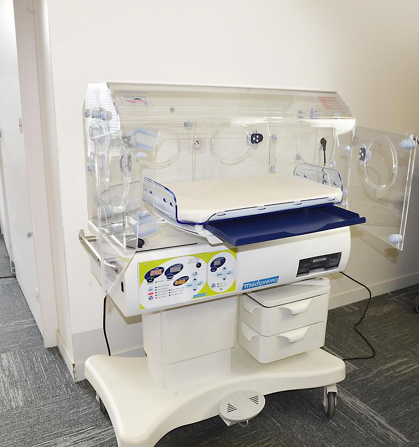 INCUBATEUR MEDIPREMA MP5 ISIS ANNEE 2010