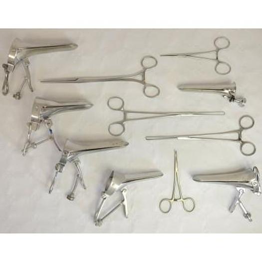 LOT D'INSTRUMENTS GYNECOLOGIQUES AVEC BOITE