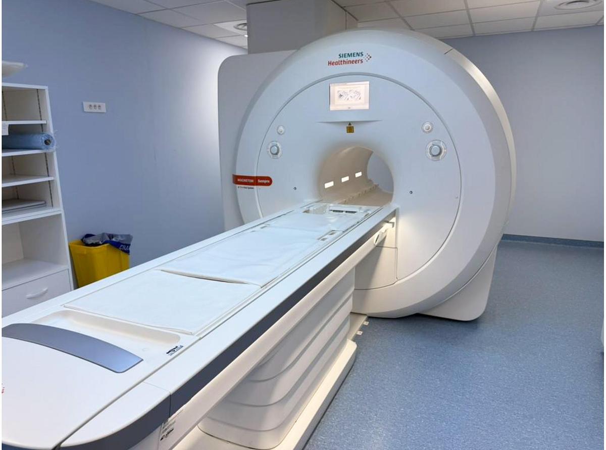 SYSTÈME D’IRM SIEMENS MRI Sempra