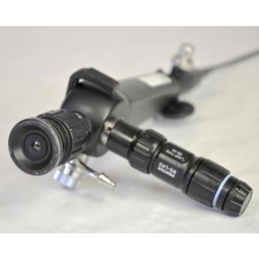 NASOFIBROSCOPE PENTAX FI-10RBS ET SOURCE DE LUMIERE PORTABLE