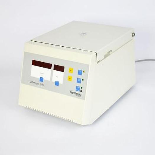 CENTRIFUGEUSE HERAEUS LABOFUGE 200 A ROTOR ANGULAIRE 12 TUBES DE 15 ML