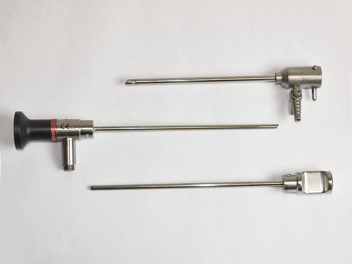 ENSEMBLE D'ARTHROSCOPIE-ORL 30DEGR 4MM AUTOCLAVABLE