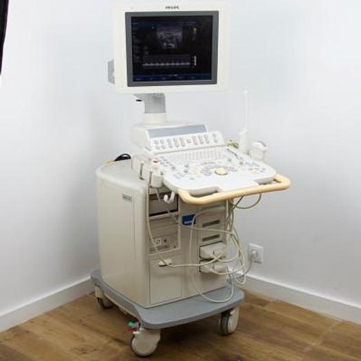 ECHOCARDIOGRAPHE PHILIPS HD11XE AVEC 4 SONDES ET ÉCRAN PLAT