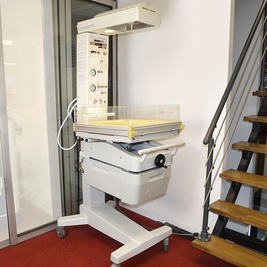 TABLE DE REANIMATION NEONATALE DRAEGER AIRSHIELDS