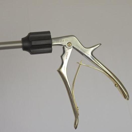 PINCE A CLIP 10 MM EN INOX FABRICATION ALLEMANDE MARQUE FIDA