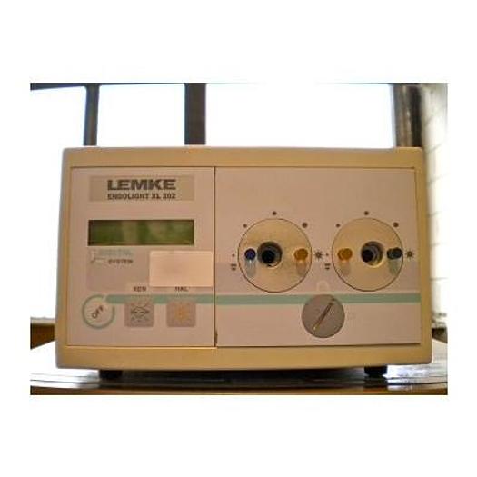 SOURCE DE LUMIERE XENON LEMKE XL202
