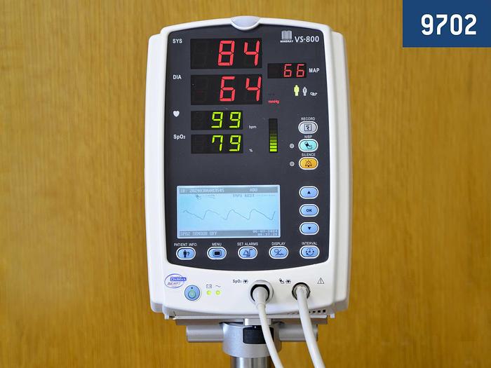 MONITEUR MOBILE DE PRESSION BRASSARD, DE SpO2 ET DE FRÉQUENCE CARDIAQUE MINDRAY VS-800