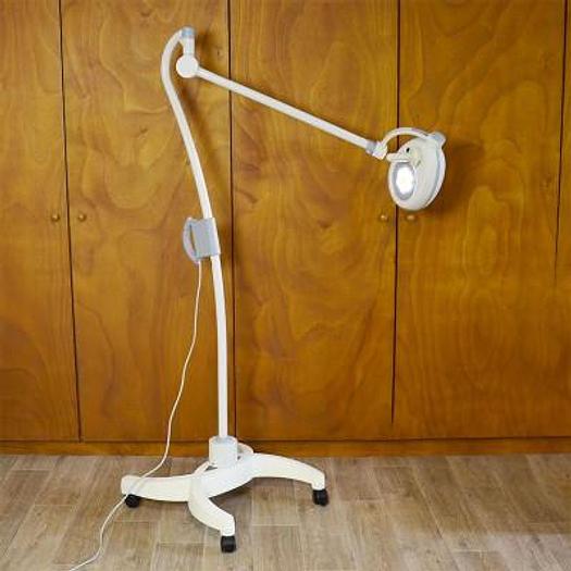 LAMPE DE PETITE CHIRURGIE MERIVARA MEDILUX X1 DE MEDECINE GENERALE