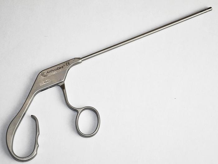 PINCE ARTHROSCOPIE ATLANTECH ARTHOCARE 22-4040