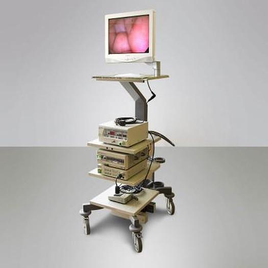 COLONNE DE COELIOCHIRURGIE OLYMPUS AVEC CAMERA 3CCD