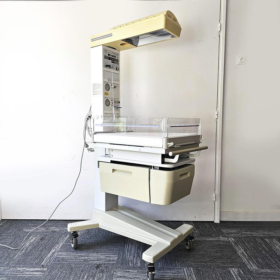 COUVEUSE INCUBATEUR DRAGER AIR-SHIELD RESUSCITAIRE