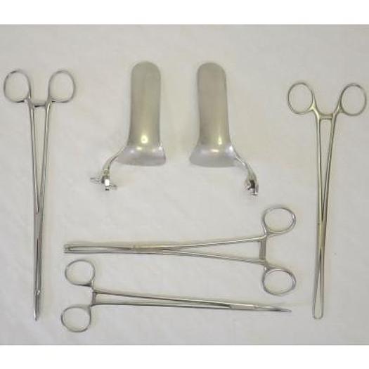 LOT D'INSTRUMENTS GYNECOLOGIQUES