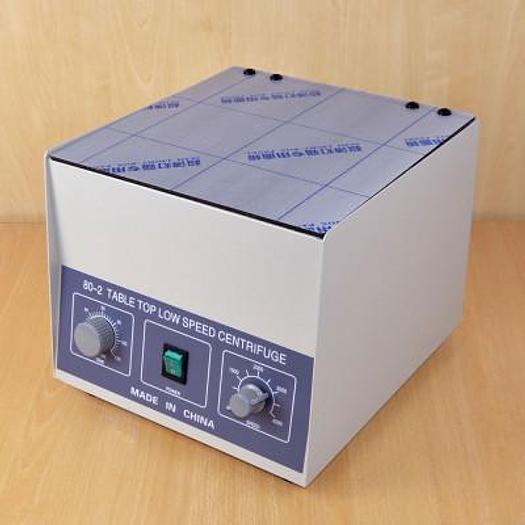 CENTRIFUGEUSE ANALOGUE ANGULAIRE DE TABLE 12x20 ML