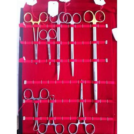 INSTRUMENTS DE CHIRURGIE DIVERS MARQUE TEKNO DANS POCHETTE EN CUIR