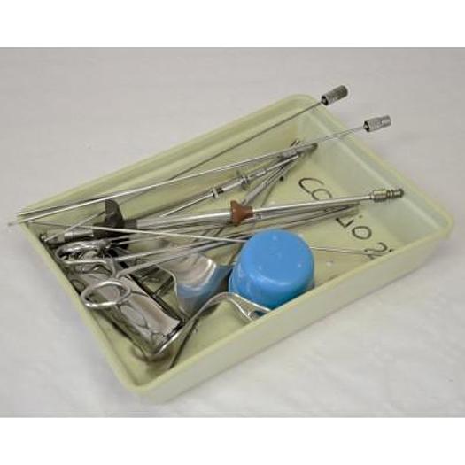 PLATEAU D'INSTRUMENTS DE COELIOSCOPIE