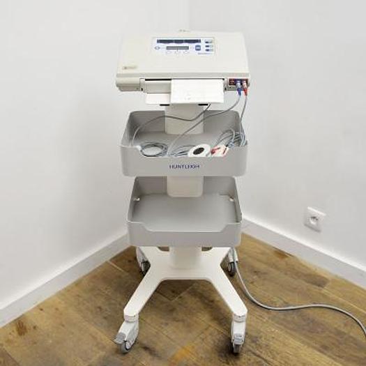 DOPPLER FOETAL  HUNTLEIGH BD4000XS  SUR CHARIOT AVEC 1 SONDE TOCO  ET 1 SONDE CONTRACTION UTERINE