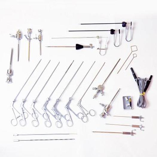 SET DE COELIOSCOPIE PÉDIATRIQUE COMPOSÉ DE 24 ÉLÉMENTS COMPATIBLE KARL STORZ