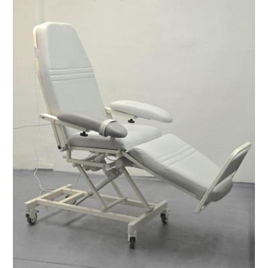 FAUTEUIL DE DIALYSE ELECTRIQUECOMFORT 4 À 4 MOUVEMENTS