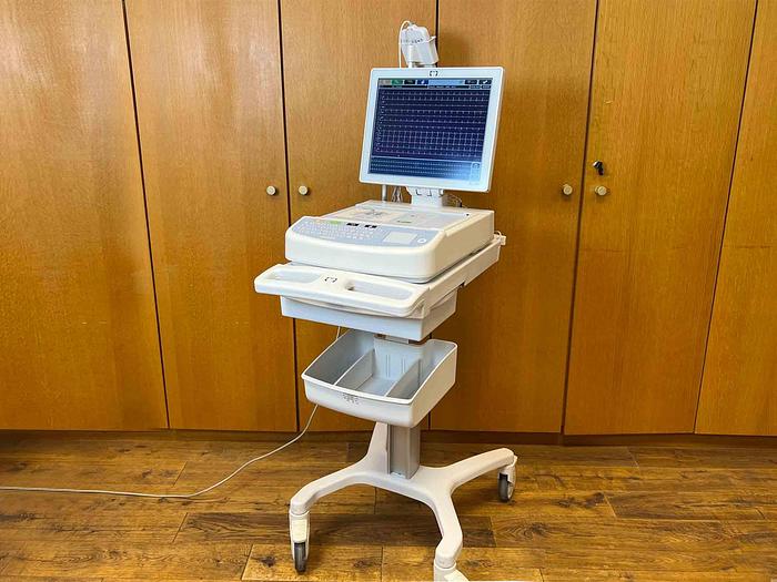 ÉLECTROCARDIOGRAPHE DE REPOS ECG MORTARA ELI 380