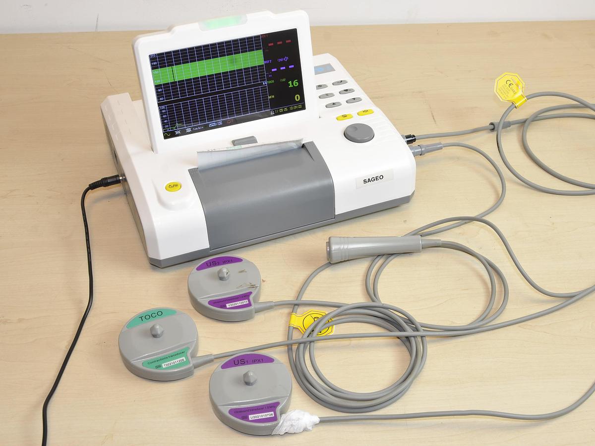 MONITEUR FŒTAL / CARDIOTOCOGRAPHE GÉMELLAIRE MODÈLE LETO 8