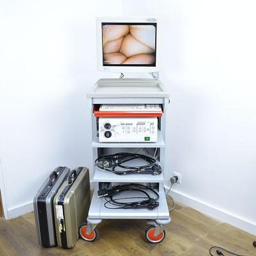 COLONNE DE GASTROENTEROLOGIE PENTAX AVEC ECRAN PLAT