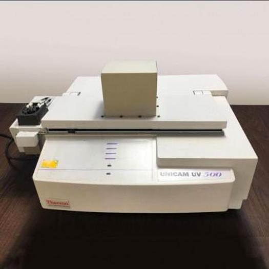 SPECTROPHOTOMETRE THERMO UNICAM UV500 A DOUBLE FAISCEAU