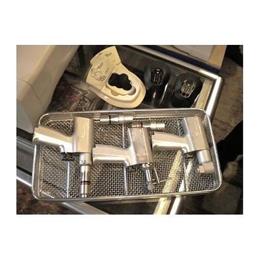 MOTEUR D'ORTHOPEDIE STRYKER SYSTEM 5 AV CHARGEUR DE BATTERIE