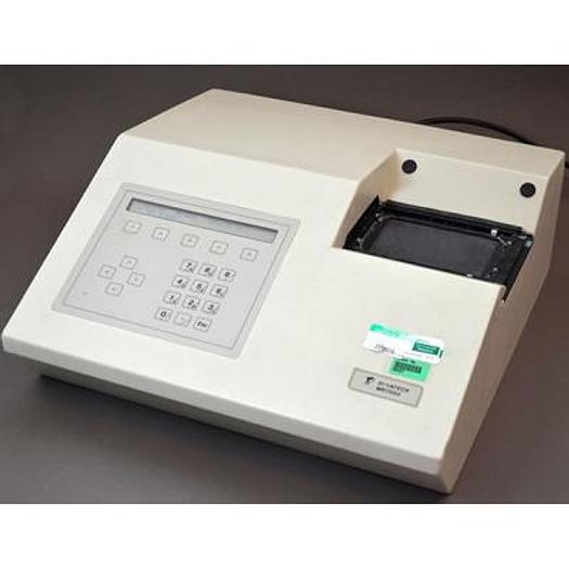 DYNATECH MR7000 LECTEUR DE MICROPLAQUE POUR TECHNIQUE ELISA D'IMMUNO-HORMONOLOGIE