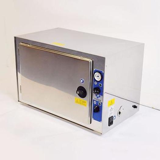 STERILISATEUR TITANOX  À AIR CHAUD - 60 LITRES - Mod. PASTEUR ÉLECTRIQUE