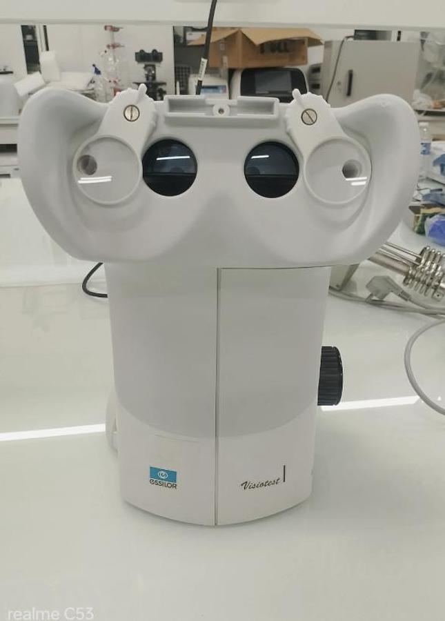 VISIOTEST ESSILOR