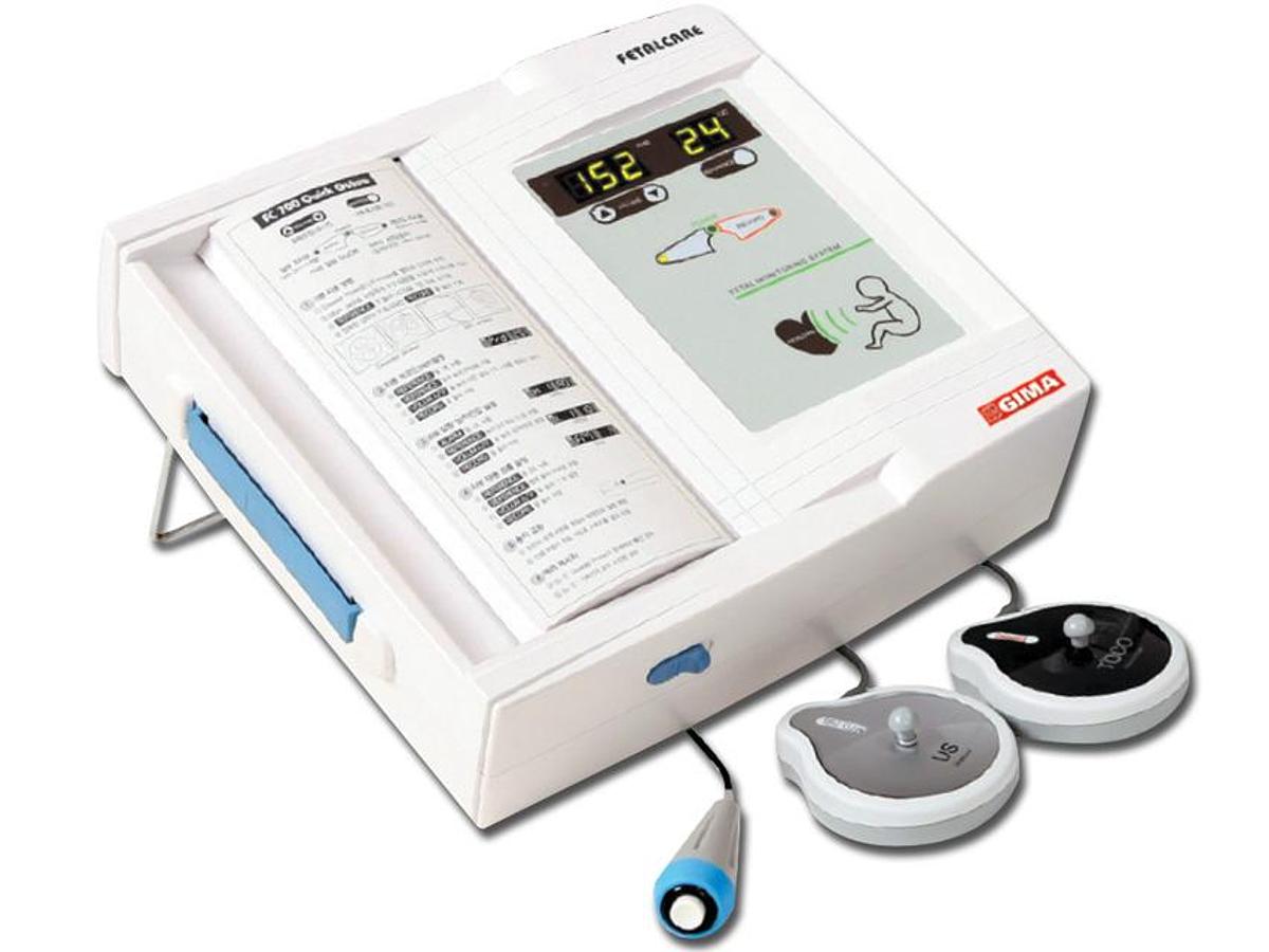 MONITEUR FOETAL FC 700