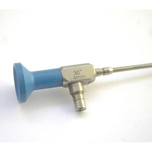 ARTHROSCOPE STRYKER 4mm 30deg AVEC SON TROCARD ET SA CHEMISE
